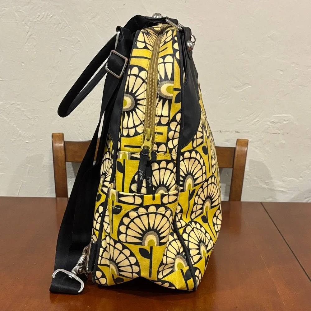 Petunia Pickle Bottom Glazed Sashay Satchel Floral‎ Diaper Bag Backpack